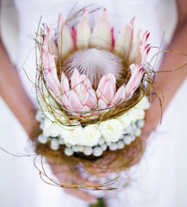 Bouquet Da Sposa In Oro Con 3 Ciondoli Portafoto A Forma Di Fiore, Spilla Ricordo Con Foto Per Sposo E Testimoni
