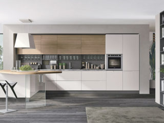 ' .  addslashes(L'economica) . '