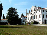 ' .  addslashes(Villa gallici deciani) . '