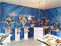 ' .  addslashes(Photo 2000) . '