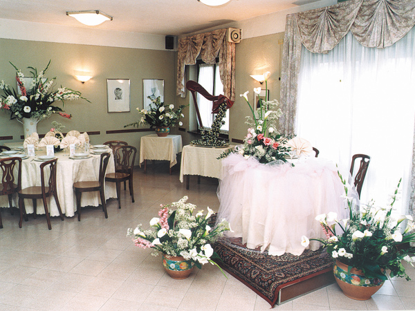 Centro Catering E Ristorante Ristorante Matrimonio Per Il Ricevimento Cercenasco
