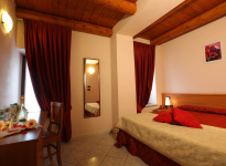 ' .  addslashes(Tenuta Canta) . '