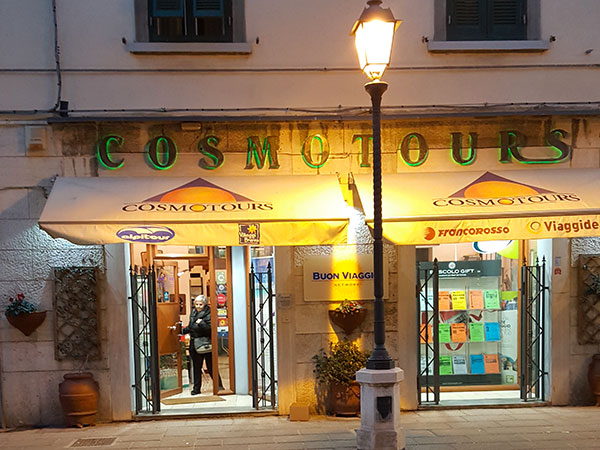 Cosmotours