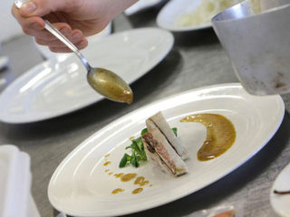 ' .  addslashes(Ristorante Il Teatro del Monastero di Cherasco) . '