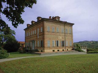' .  addslashes(Castello di Brusasco) . '