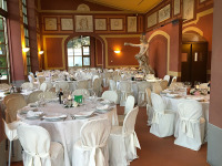 ' .  addslashes(Leonardo Catering) . '