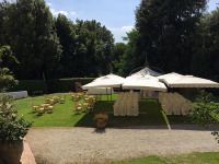' .  addslashes(Leonardo Catering) . '