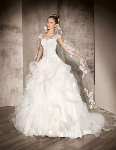 Centro Sposi Molinari - Abiti da sposa, LOOK E ABBIGLIAMENTO Pieve di Cento