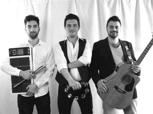 Acustico SPA - Electro Acoustic Trio