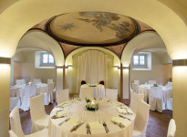 ' .  addslashes(Il Campanile) . '