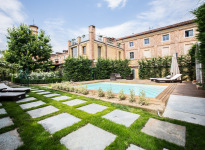 ' .  addslashes(Il Campanile) . '