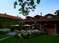 ' .  addslashes(San Quintino Resort) . '