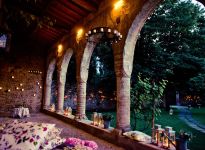 ' .  addslashes(Monica Wedding & decoration) . '