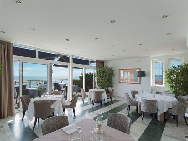 Hotel Excelsior