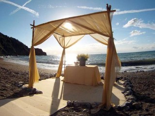 ' .  addslashes(Calamoresca Beach) . '