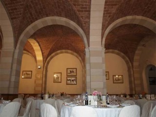 ' .  addslashes(Royal Catering) . '