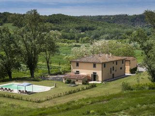 ' .  addslashes(Tenuta di Ghizzano) . '