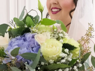 ' .  addslashes(Roberta Make-up) . '