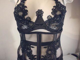 ' .  addslashes(Il Corsetto di Artemis) . '
