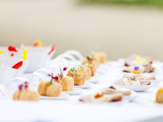 ' .  addslashes(Diceglia Catering, Banqueting & Eventi) . '