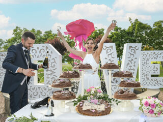 ' .  addslashes(Lally Decò) . '